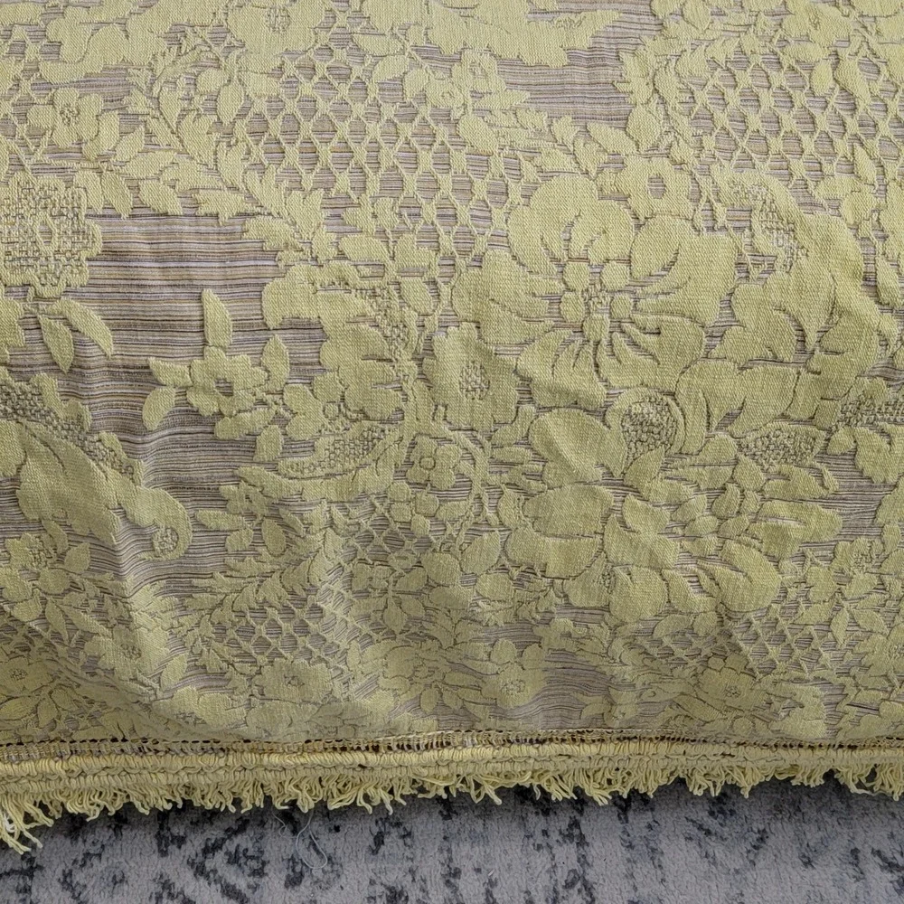 VTG Morgan Jones Matelasse Jacquard Beadspread Yellow‎ Brown Floral Full MCM USA